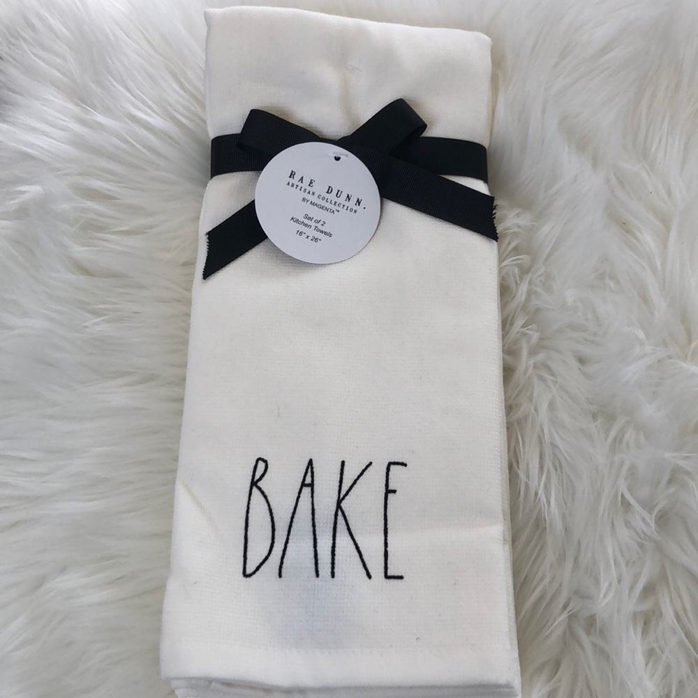 Rae Dunn BAKE HOMEMADE kitchen towels